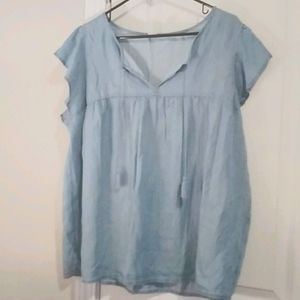 Old navy baby blue blouse